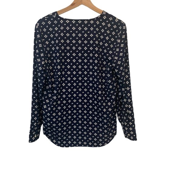 Lauren Ralph Lauren Navy Blue and White Pullover Blouse Size M - Picture 9 of 9